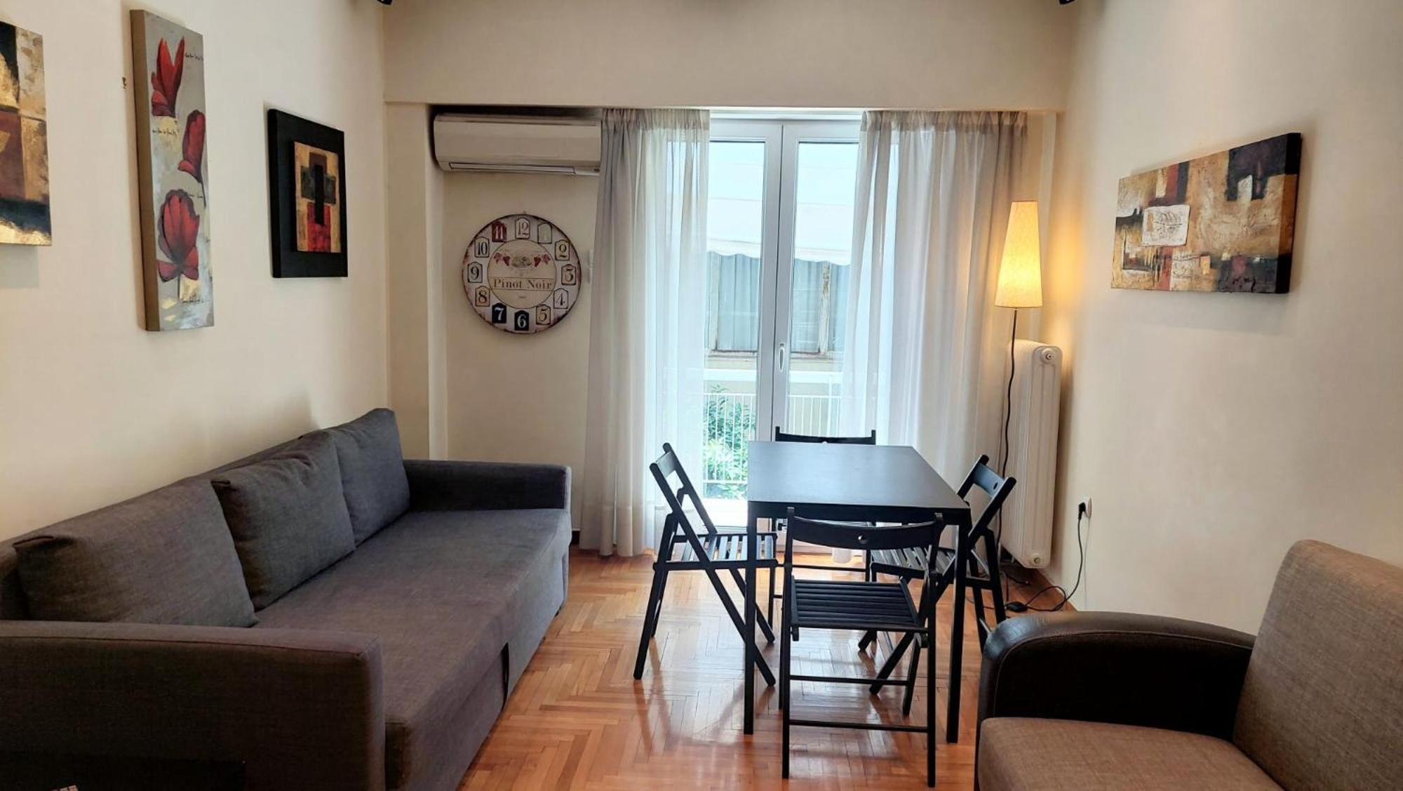 Lovely Apartment In Athens Center Exterior photo
